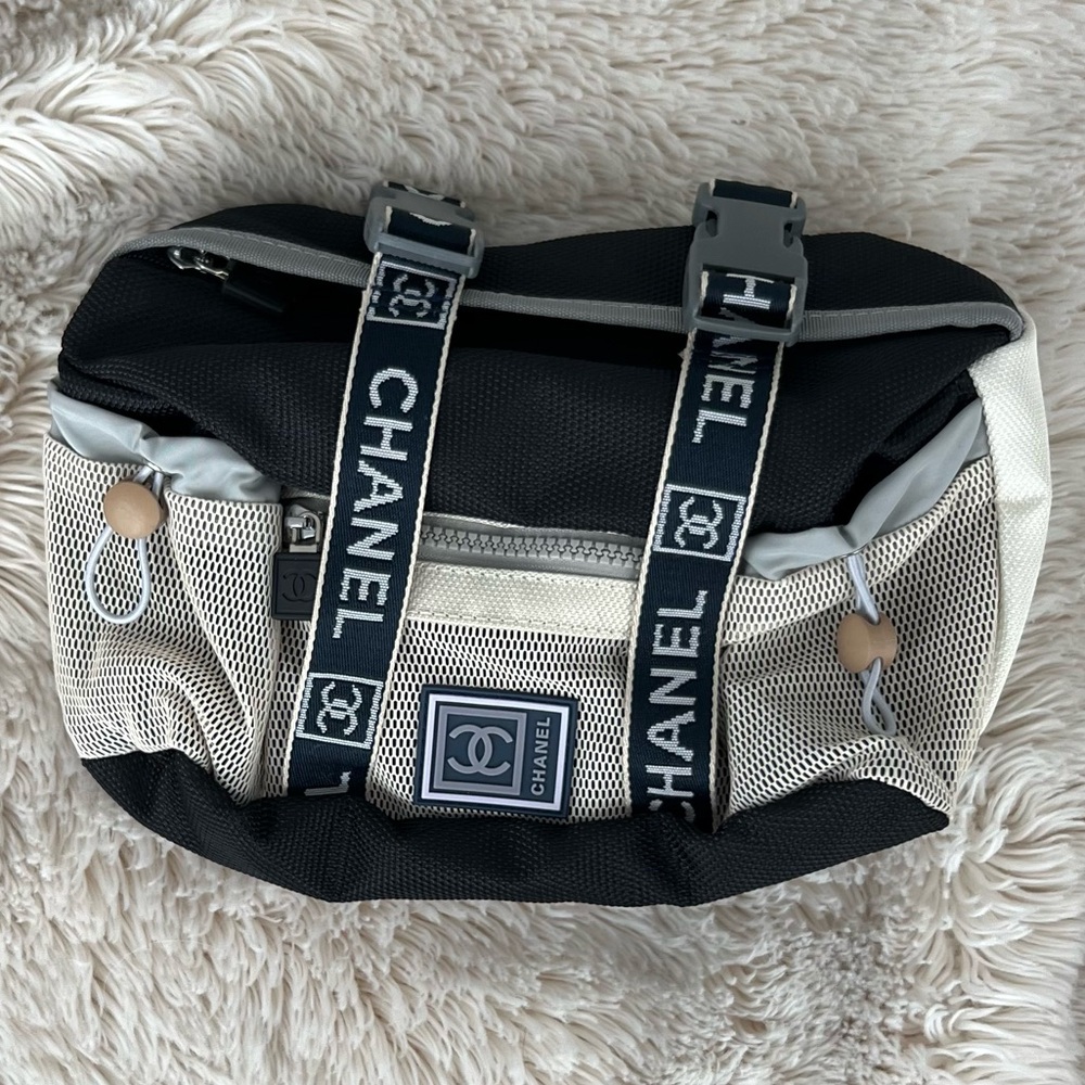 Vintage style Chanel sport Fanny pack